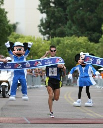 John Lucas wins Disneyland Half-Marathon