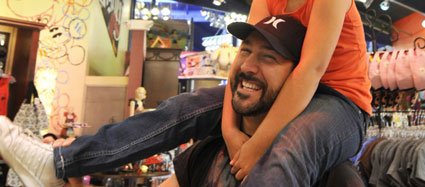 joey fatone tren d 