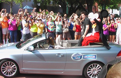 LeeDeWyze-AIE-car