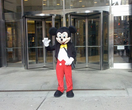 timesquare-mickey