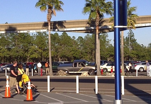 truck-epcot-accident