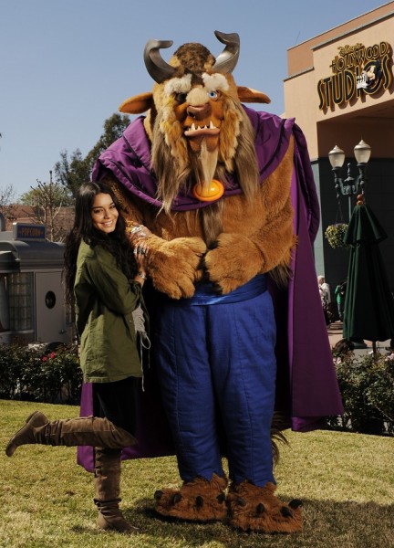 VANESSA HUDGENS AT DISNEY'S HOLLYWOOD STUDIOS IN FLORIDA