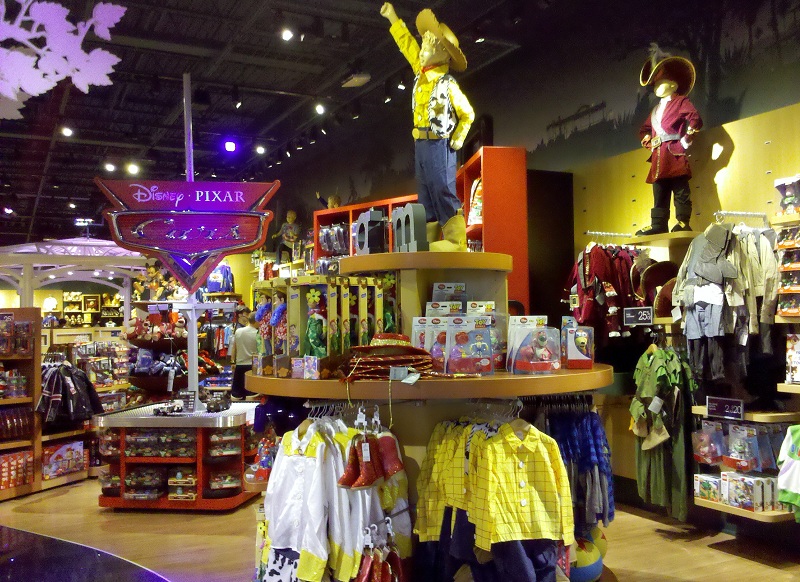 The Disney Store Reopens in Orlando | The Disney Blog