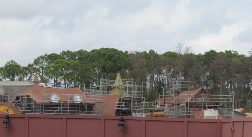 01-new-fantasyland-gaston