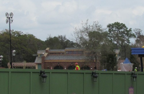 01-storybook-circus-train