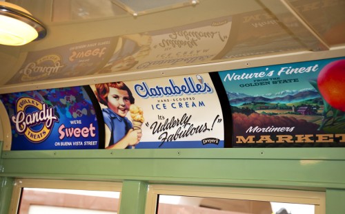 dca-trolley-int