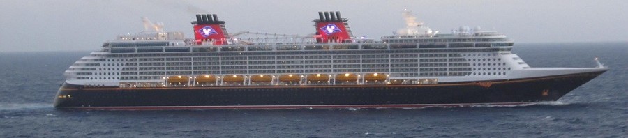 disney-fantasy-at-sea-from-dream-900