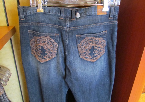 02-merch-jeans