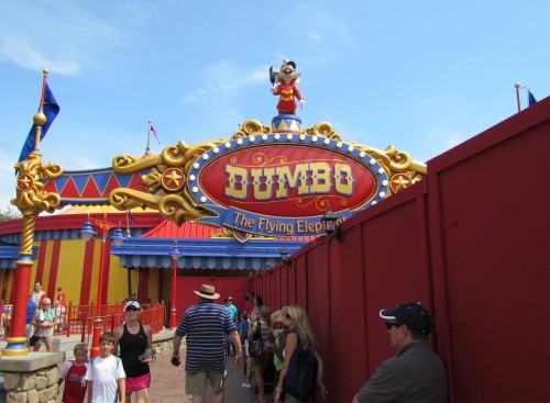 03-storybook-dumbo-sign-1