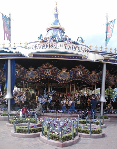 2 - Carrousel