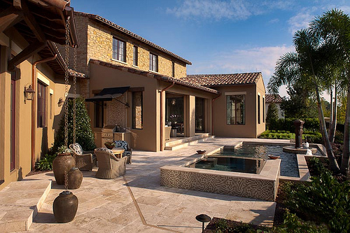 golden-oaks-issa-2