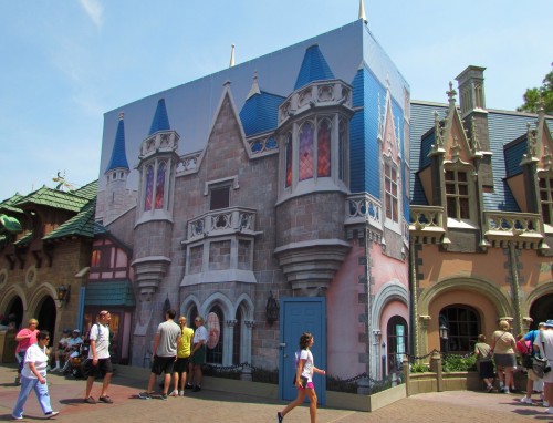 Magic Kingdom Construction Fantasyland Tarp