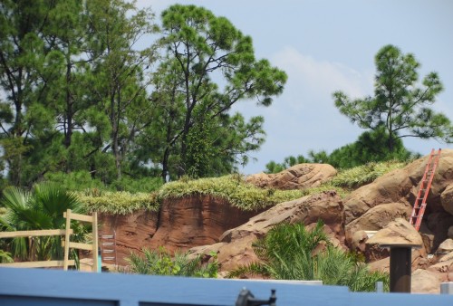 01-mk-new-fantasyland-ariel-1