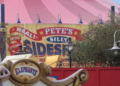 01-mk-storybook-circus-store-2 Magic Kingdom Storybook Circus Update - Sideshow sign
