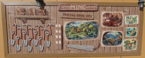 Dwarfs MIne Train