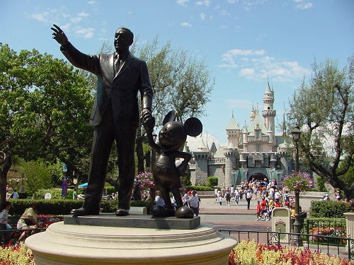 Time-Lapse Disneyland Video Fun | The Disney Blog