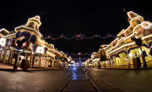 Walt Disney World Christmas Timelapse Video 2011 | The Disney Blog