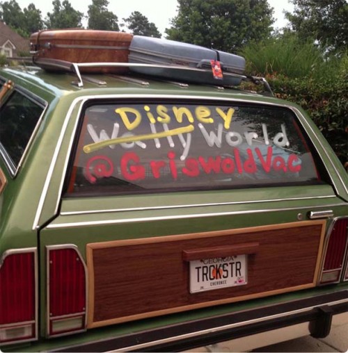griswold-disney-vacation-follow-us