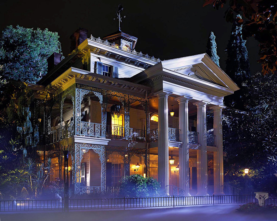 haunted_mansion_exterior