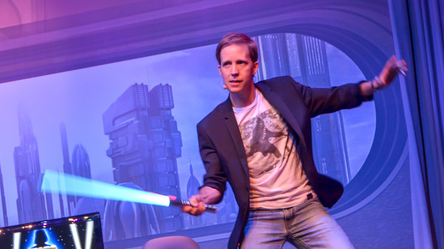 Meet Star Wars Weekends Host James Arnold Taylor The Disney Blog