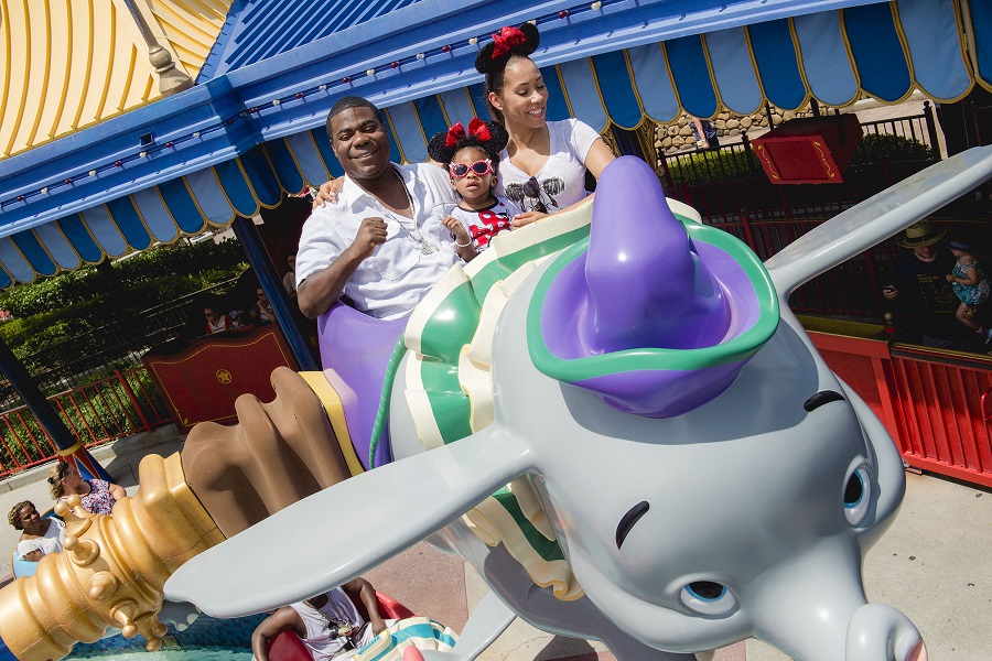 Celebs Visit Disney Theme Parks: Photos