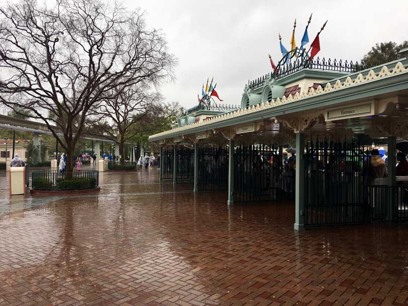 Flooded Disneyland Photo and Video Update The Disney Blog
