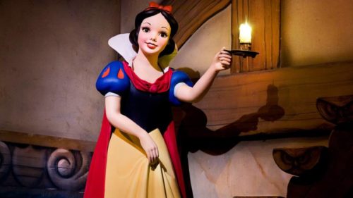 Snow White's Scary Adventures figure