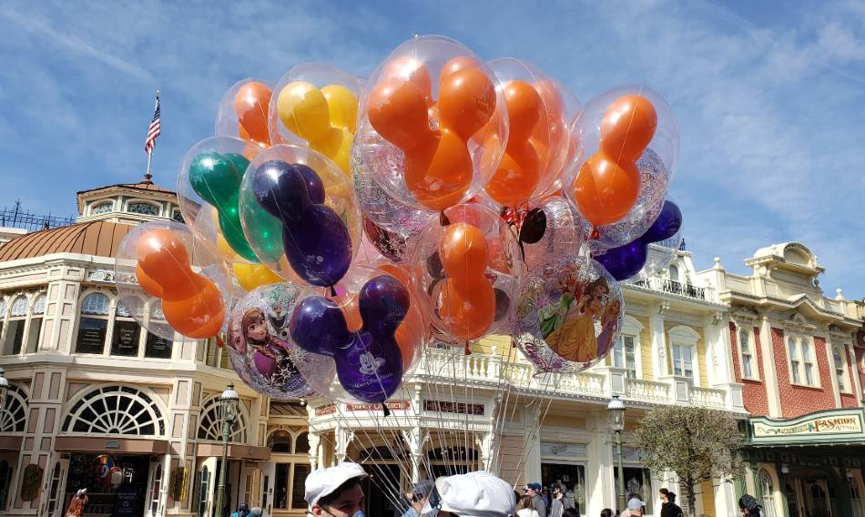 New Mickey Balloon colors available at Walt Disney World