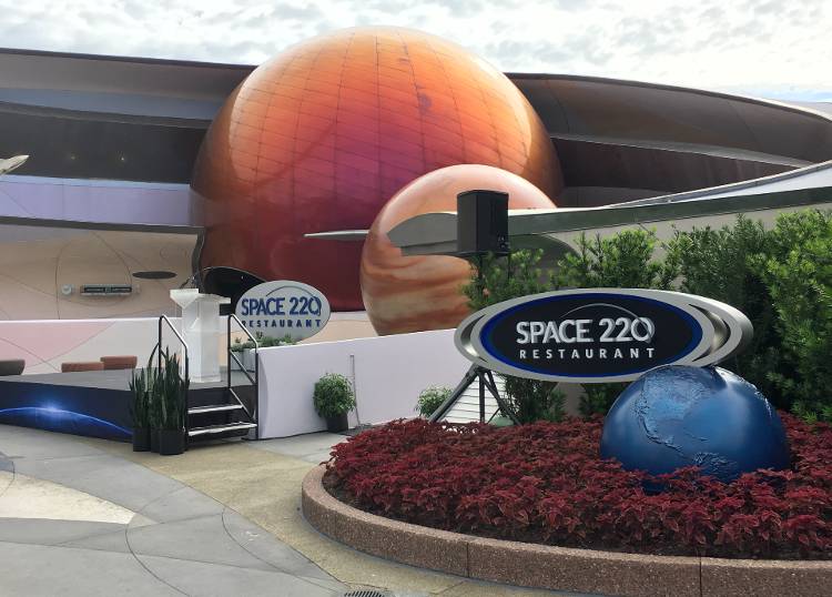 Space 220 Restaurant Opens at EPCOT