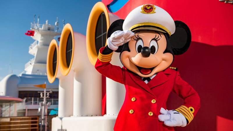 Captain Minnie aboard the Disney Wish