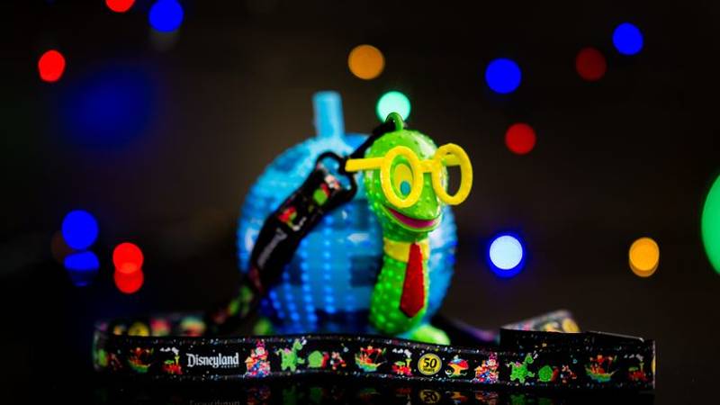 Main Street Electrical Parade - turtle sipper
