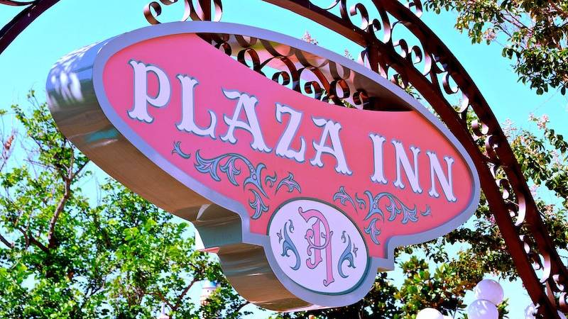 Plaza Inn sign