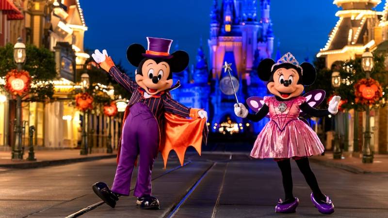 Mickey’s Not-So-Scary Halloween Party - Mickey and Minnie
